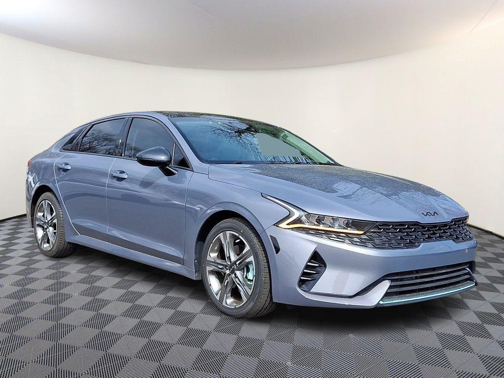 2023 Kia Optima EX FWD's photo