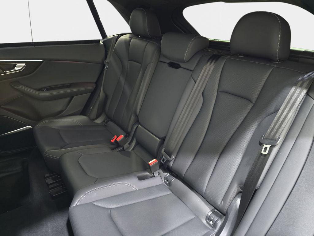 2025 Audi Q8 Premium Plus - Photo 17