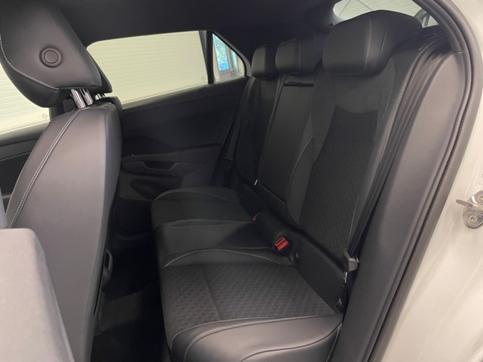 Volkswagen T-Roc – Bild 10