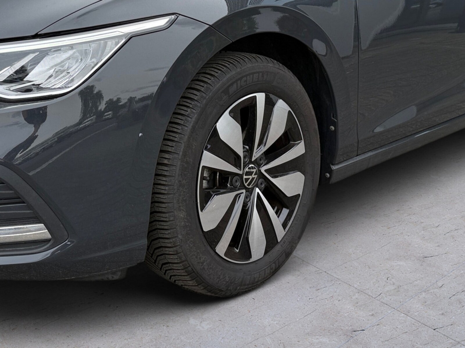Volkswagen Golf – Bild 8