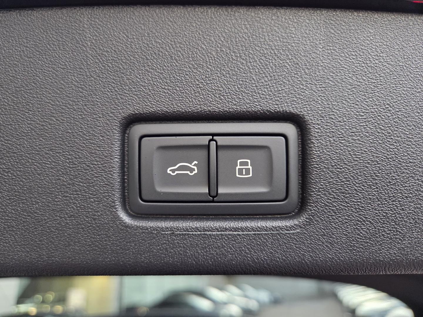 Image about Audi Q4 e-tron e-tron