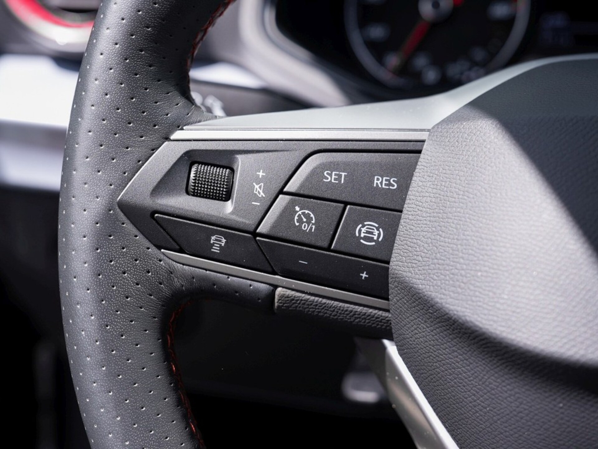 SEAT Arona FR