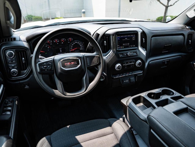 2024 GMC Sierra