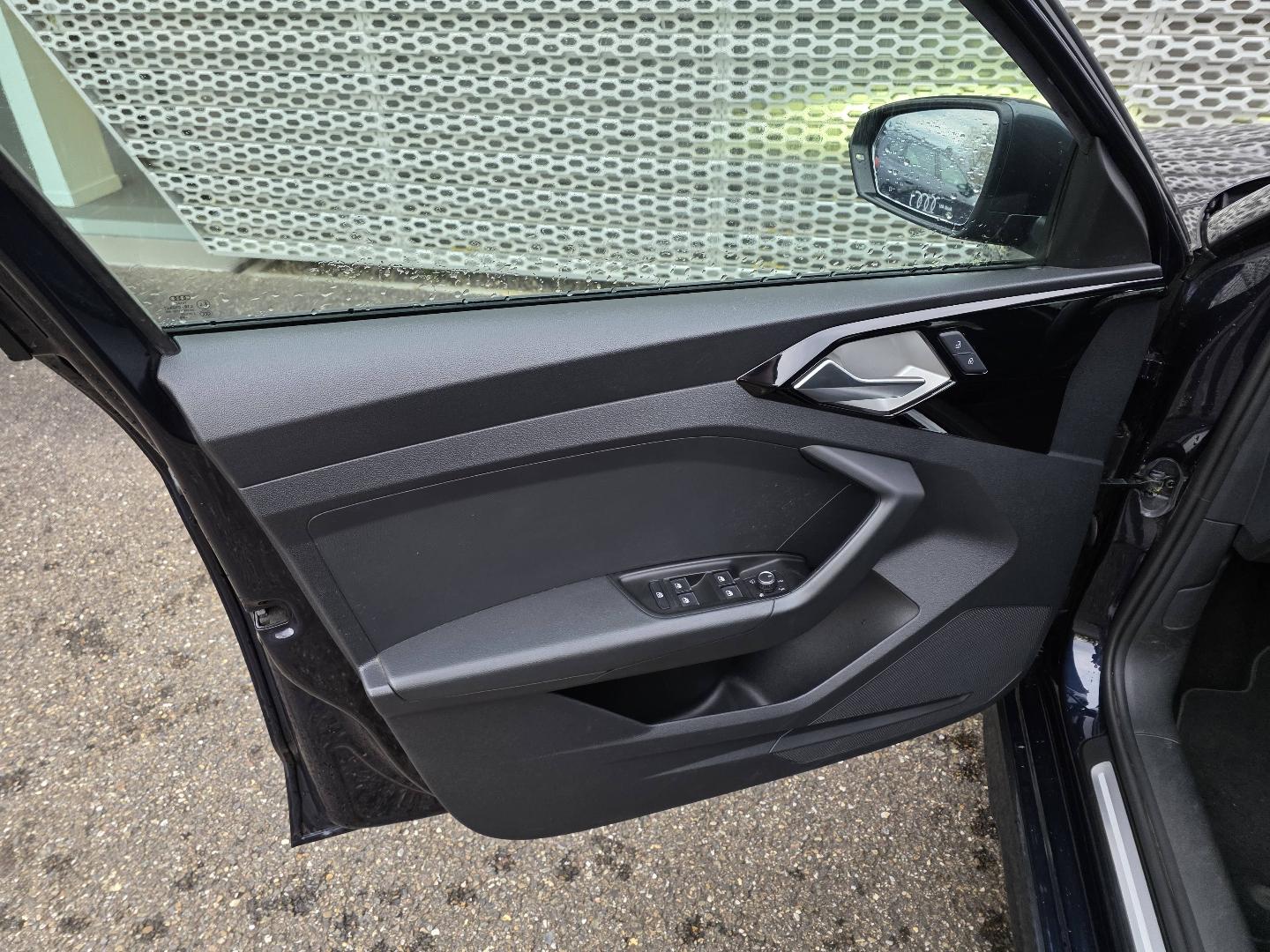 Image about Audi A1 citycarver Design Luxe 30 TFSI 85 kW (116 ch) S tronic