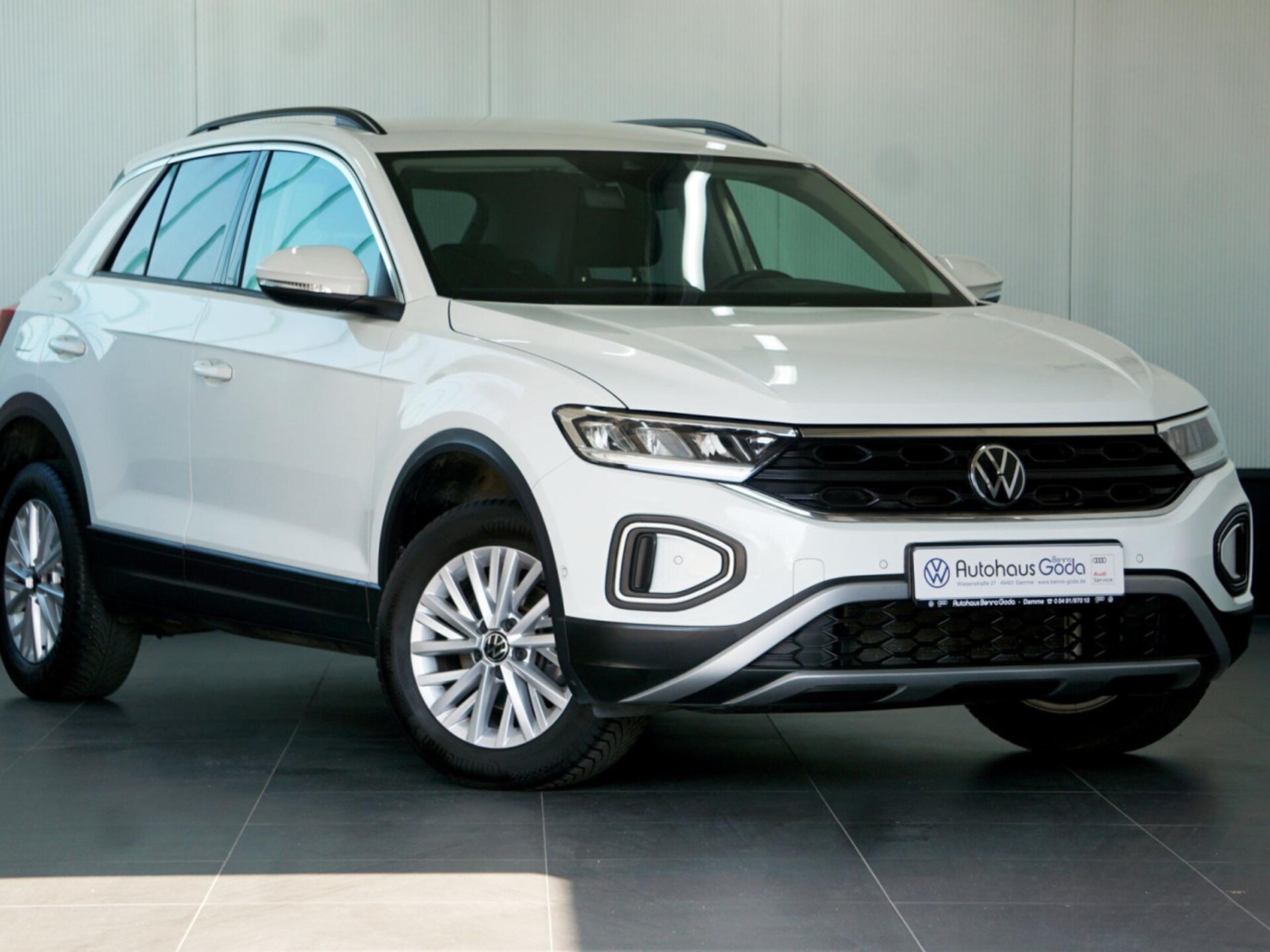 Volkswagen T-Roc Life