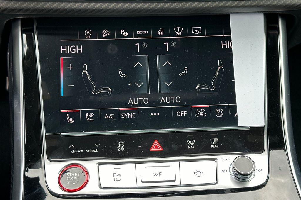 2026 Audi RS Q8 Base - Photo 18