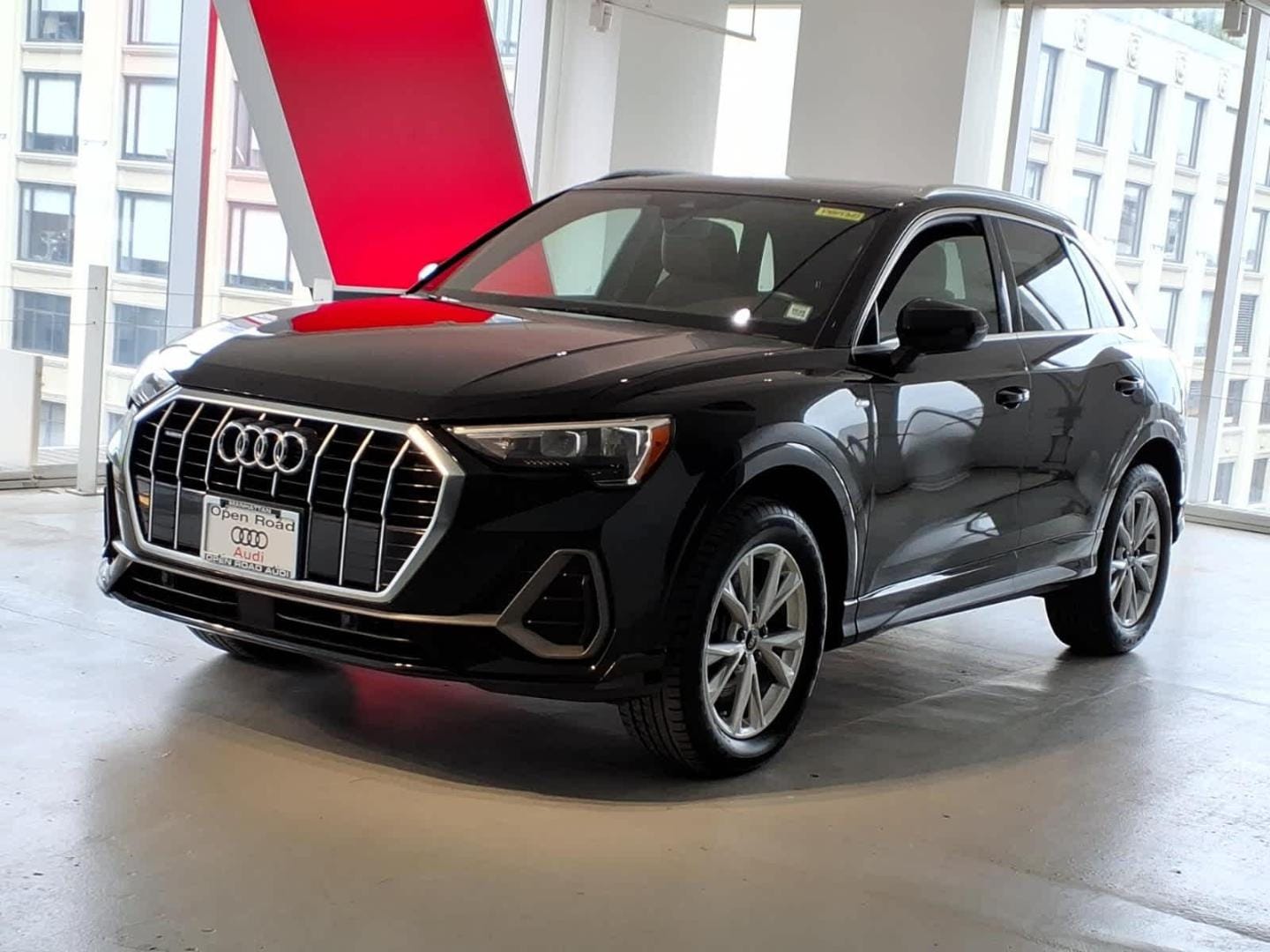 2022 Audi Q3 45 TFSI S Line Premium quattro's photo
