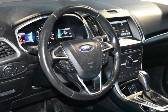 2015 Ford Edge