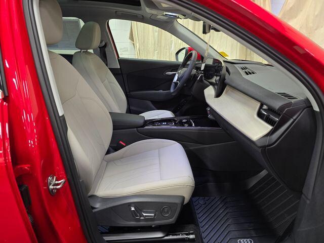 2026 Audi Q3 Base - Photo 37