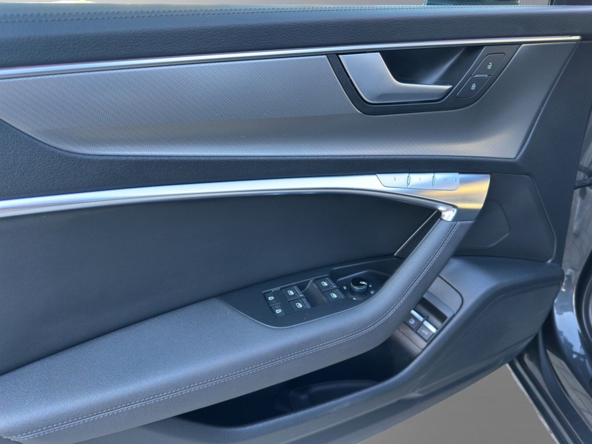Audi A6 Avant TFSI e Design