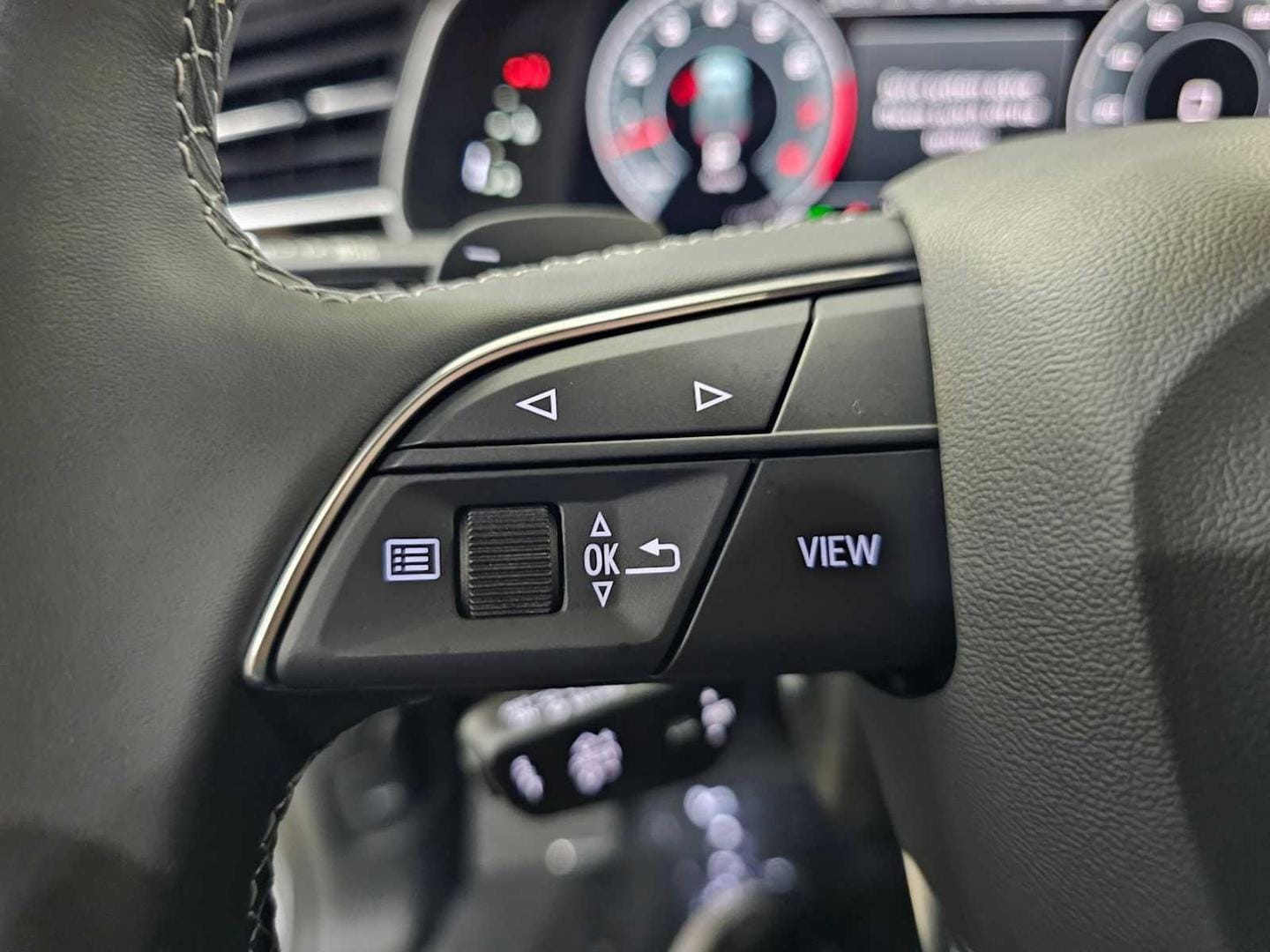 2025 Audi Q8 Premium Plus - Photo 27