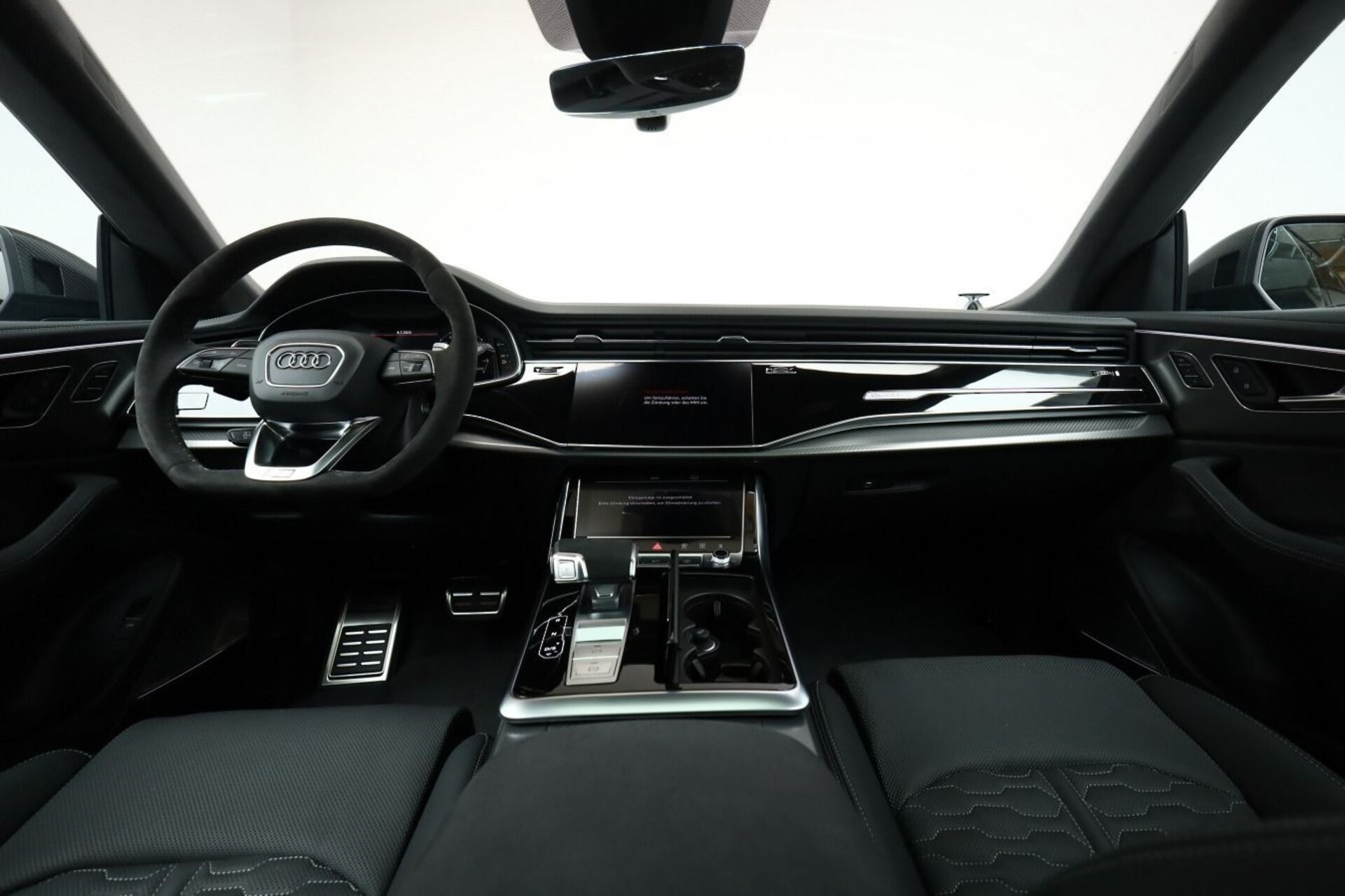 Audi RS Q8 SUV performance
