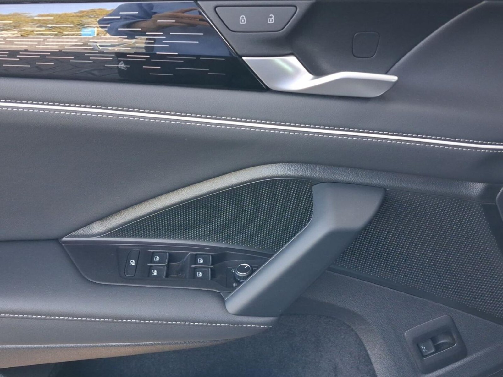 Volkswagen Tiguan – Bild 12