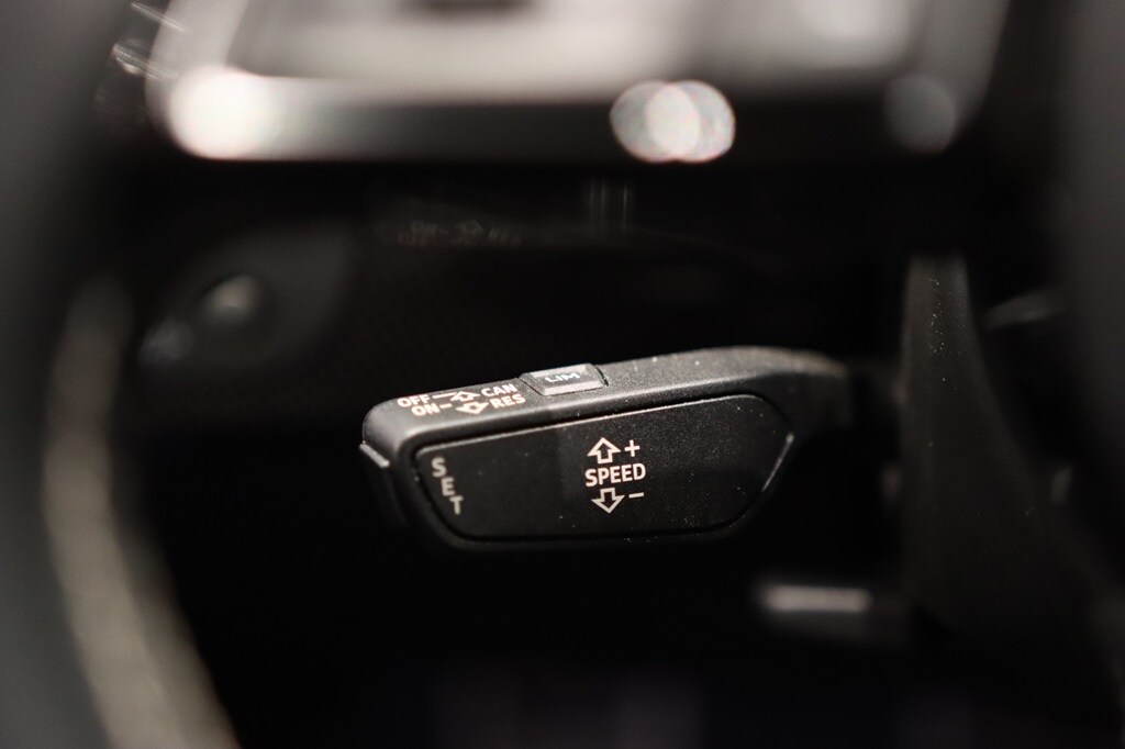 Bild som visar&nbsp;Audi S4 Avant&nbsp;S4 Avant 3.0 TFSI quattro 354 hk tiptronic - för mer information kontakta din Audi Partner