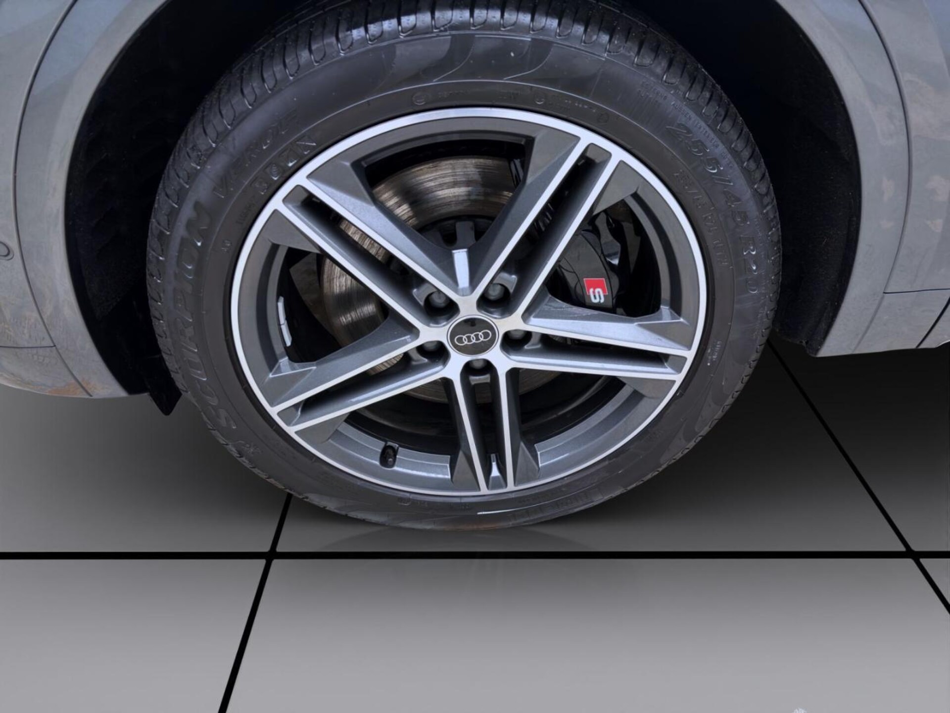 Audi SQ5 SUV