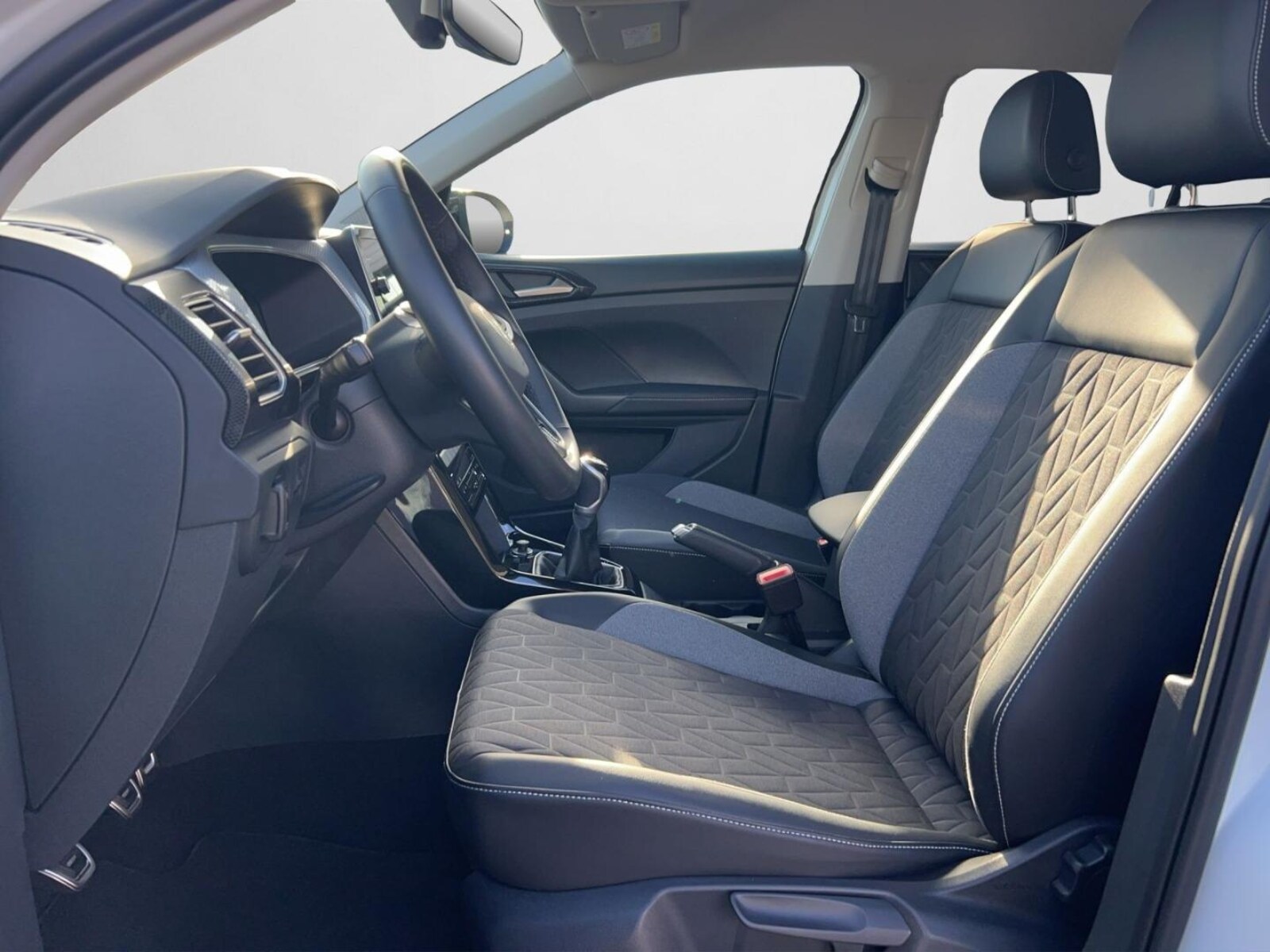 Volkswagen T-Cross – Bild 12