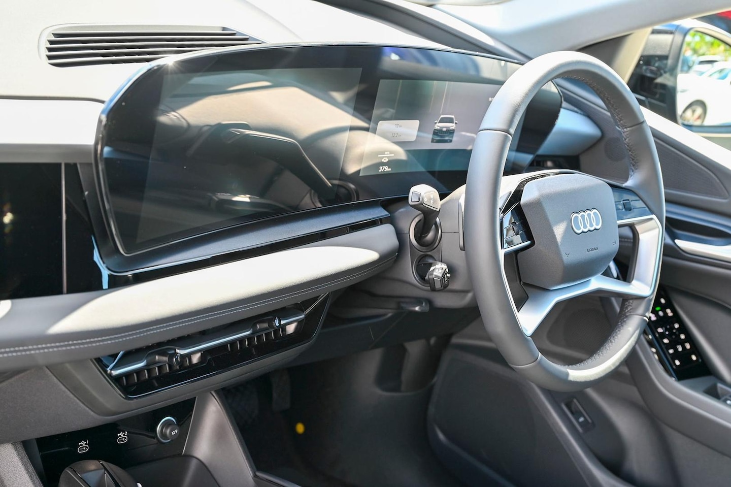 Image about Audi Q6 SUV e-tron e-tron