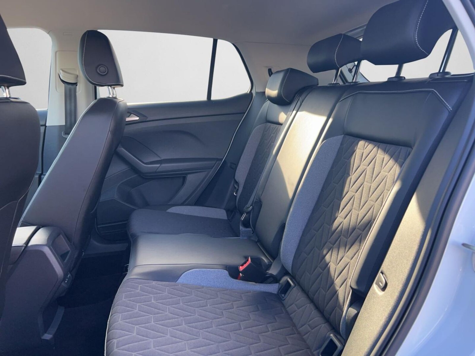 Volkswagen T-Cross – Bild 14