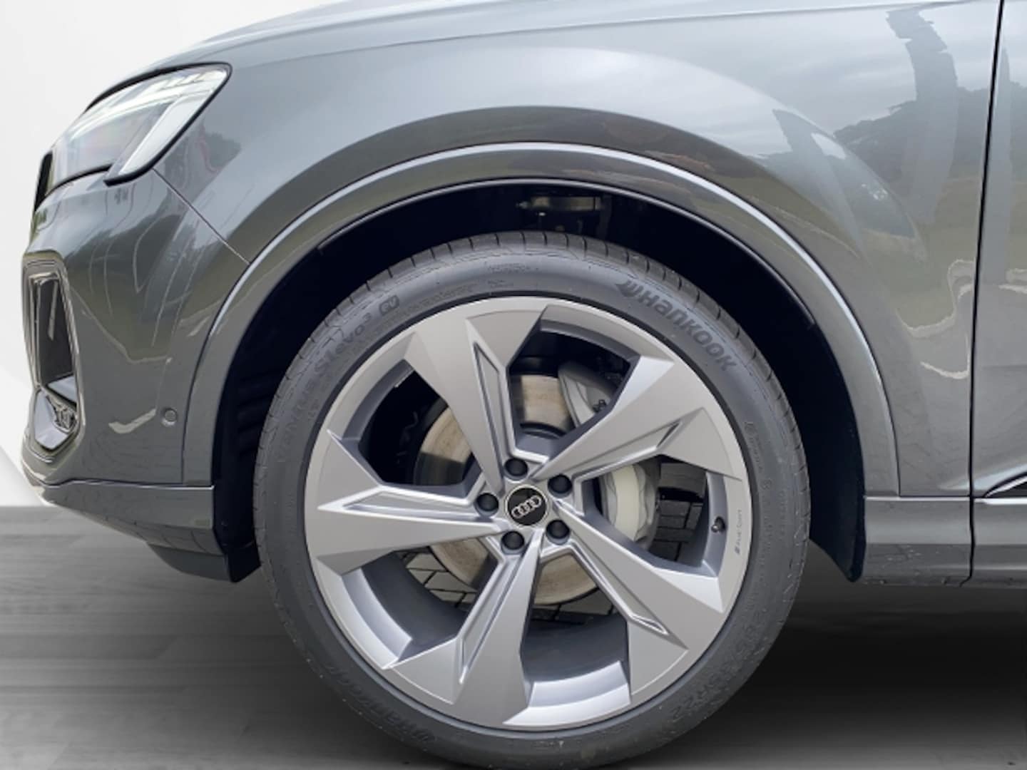 Bild über Audi Q7 SUV S line 50 TDI quattro tiptronic - für weitere Informationen kontaktieren Sie den Audi Partner