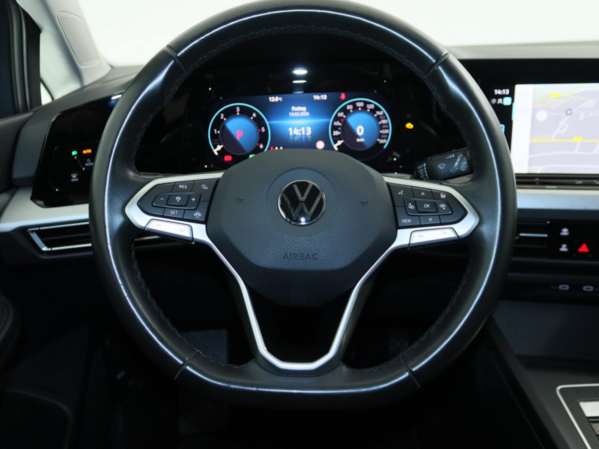 Volkswagen Golf Variant Life