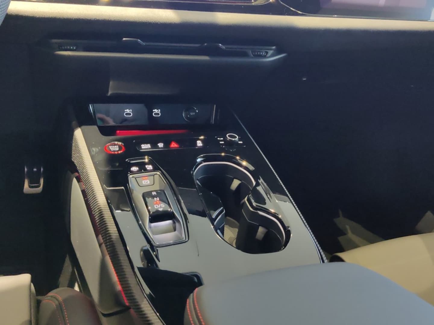 Bild über Audi A5 Avant e-hybrid e-hybrid quattro 270 kW S tronic - für weitere Informationen kontaktieren Sie den Audi Partner