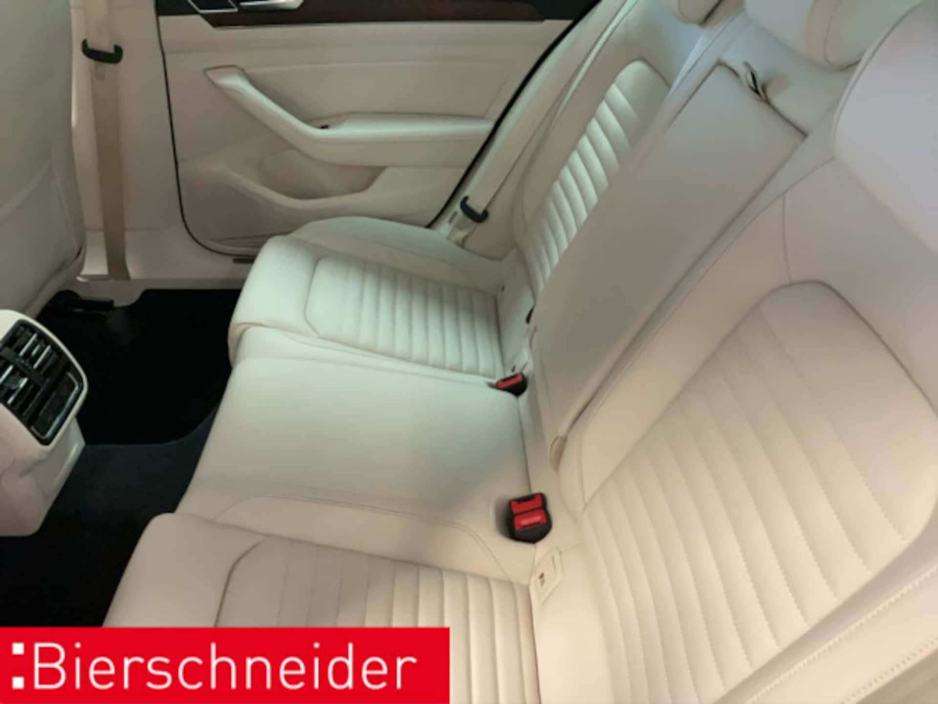 Volkswagen Passat GTE