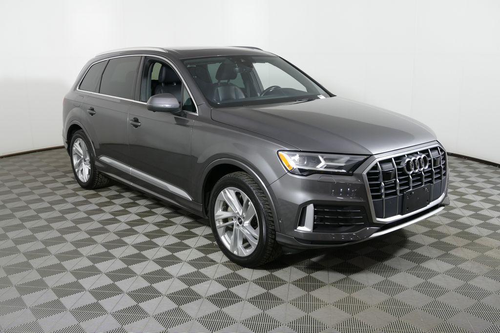 2021 Audi Q7 45 Premium Plus quattro Tiptronic's photo