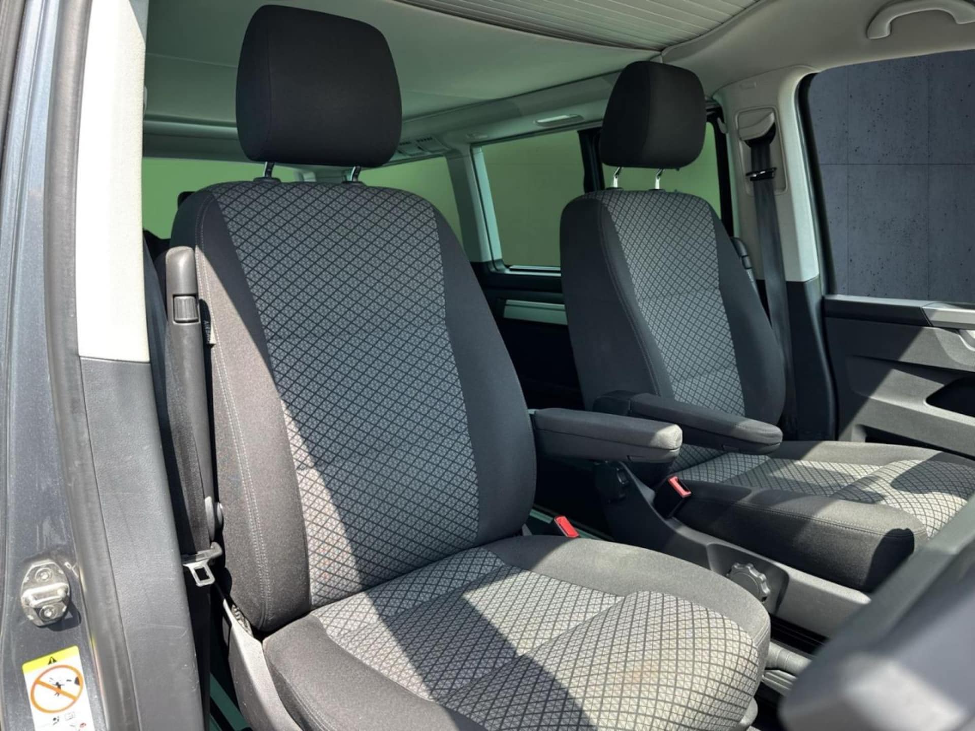 Volkswagen T6.1 California Beach