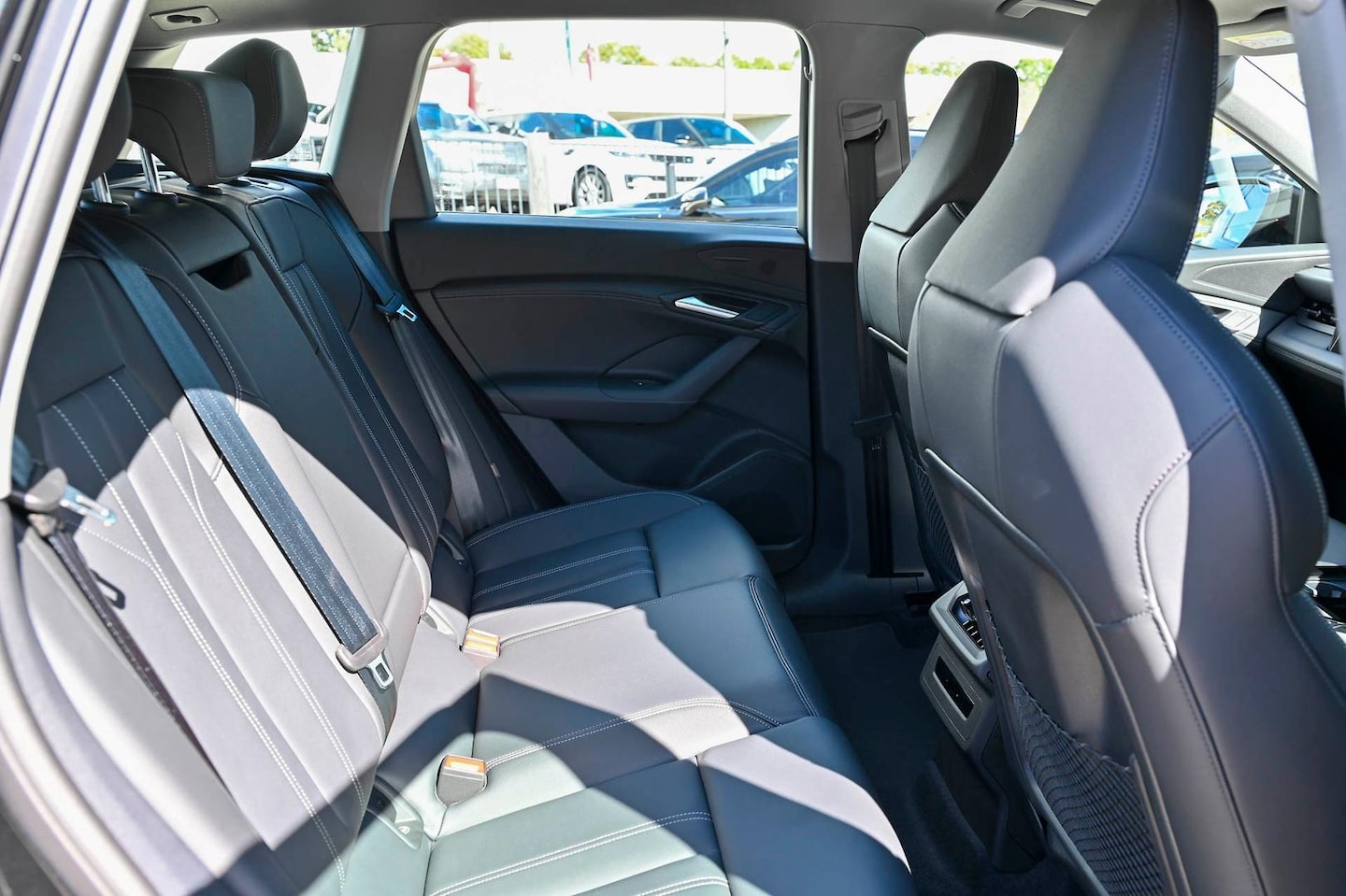 Image about Audi Q6 SUV e-tron e-tron