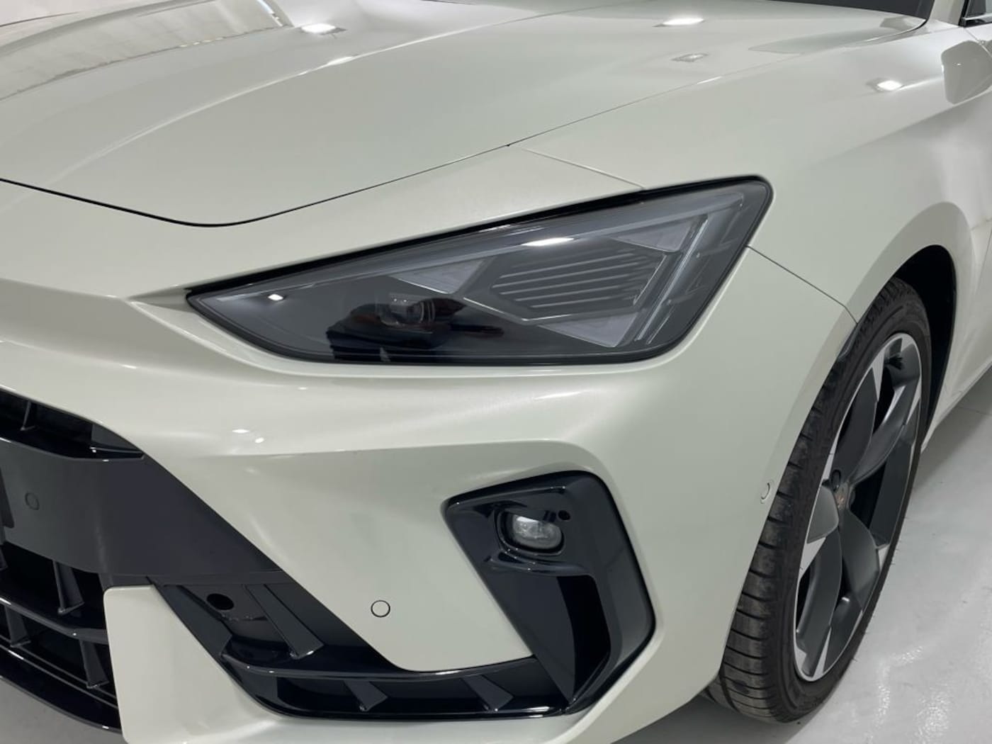 CUPRA Leon León 1.5 eTSI DSG 110 kW (150 CV) — photo 13