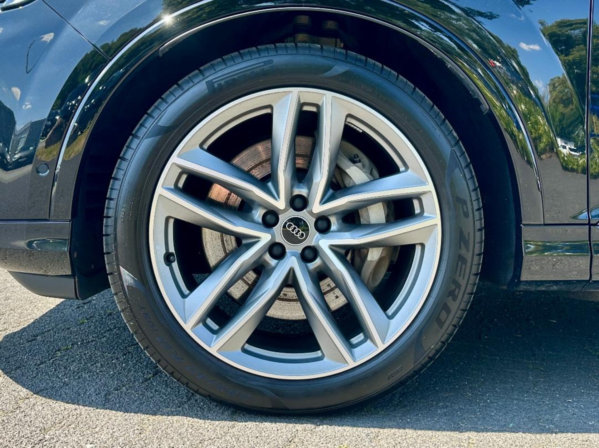 Audi Q7 SUV TFSI e S line