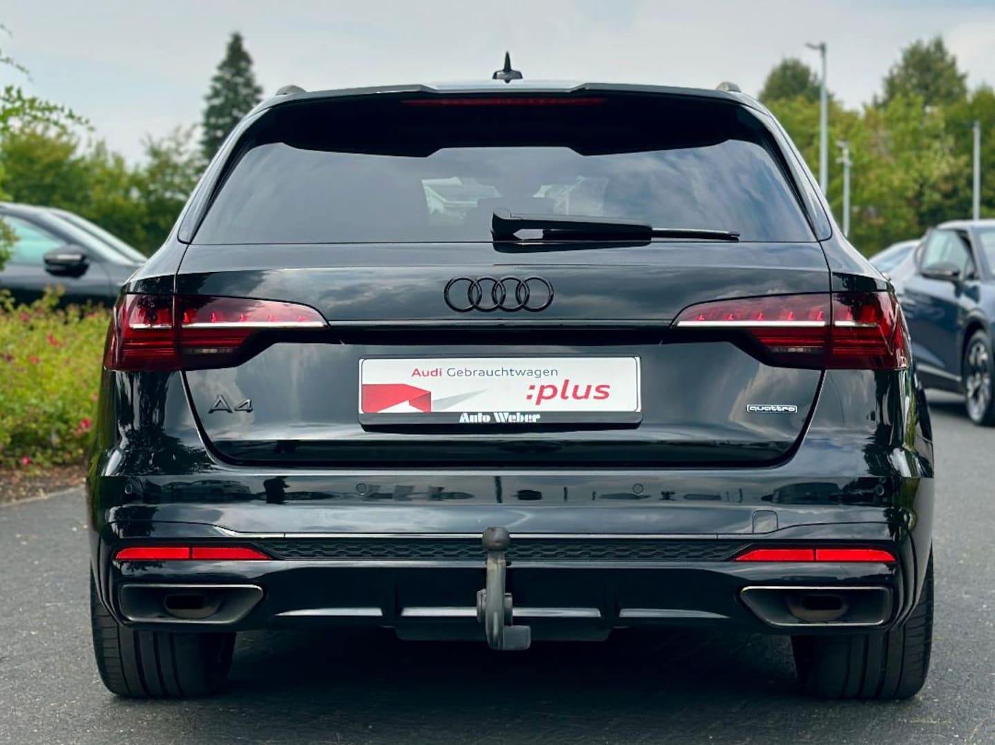 Bild über Audi A4 Avant S line 45 TFSI quattro S tronic - für weitere Informationen kontaktieren Sie den Audi Partner