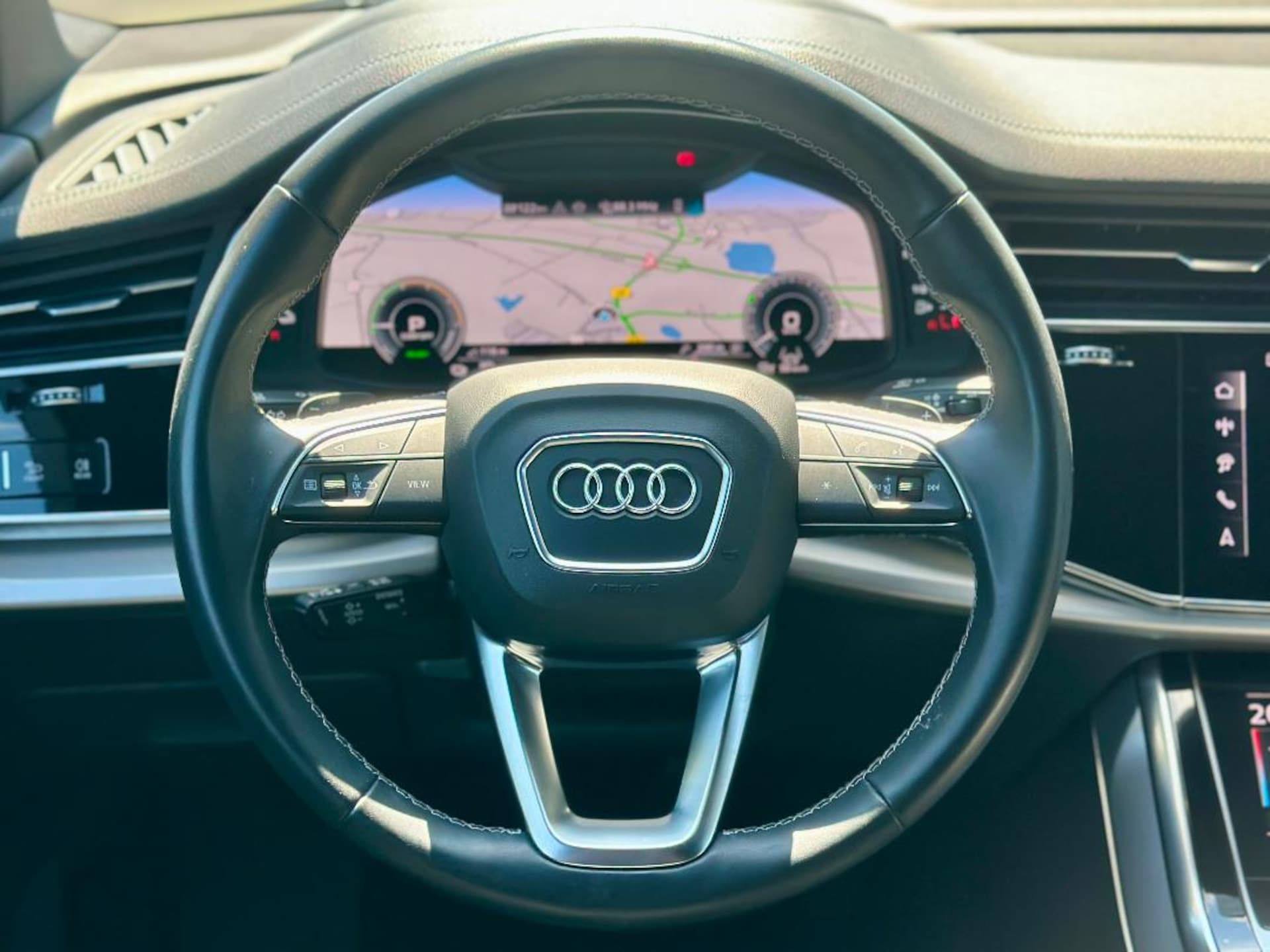 Audi Q7 SUV TFSI e S line
