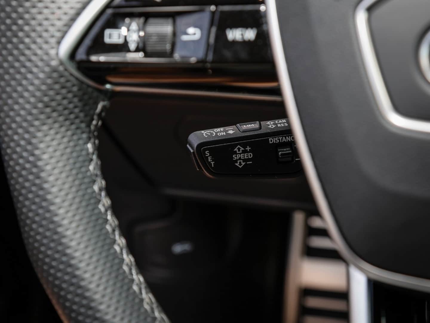 Bild über Audi A5 Avant e-hybrid e-hybrid quattro 220 kW S tronic - für weitere Informationen kontaktieren Sie den Audi Partner