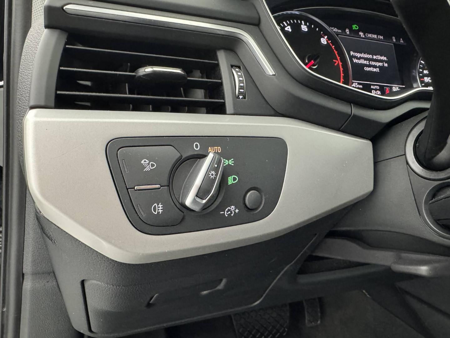 Image about Audi A4 Berline Design 35 TFSI 110 kW (150 ch) S tronic