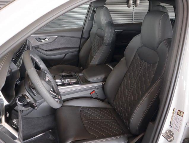 2026 Audi SQ7 Premium Plus - Photo 8
