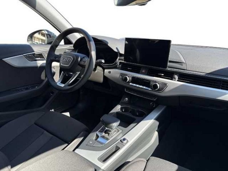 Immagine di Audi A4 Berlina S line edition 30 TDI 100 kW (136 CV) S tronic - Vista: for more details contact your dealer