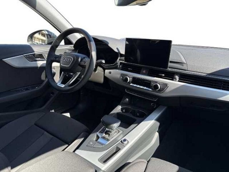 Immagine di Audi A4 Berlina S line edition 30 TDI 100 kW (136 CV) S tronic - Vista: for more details contact your dealer