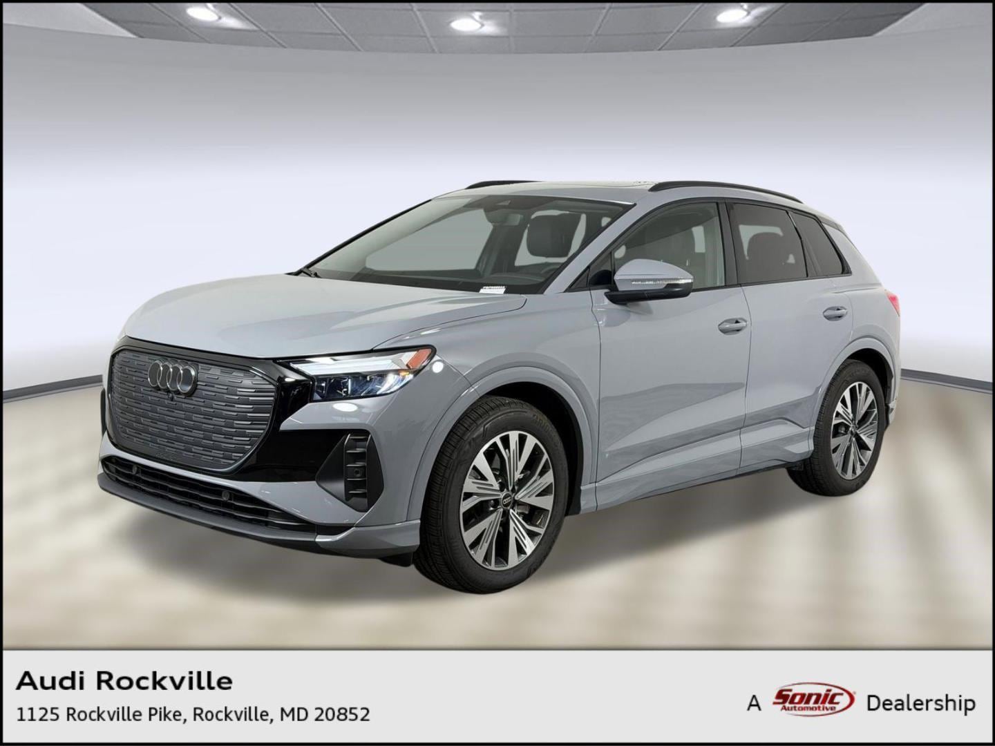 2025 Audi Q4 e-tron 45 Premium's photo