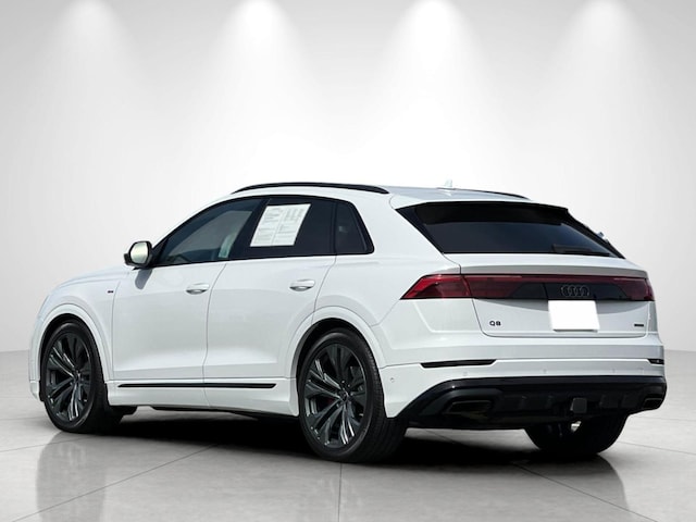 2025 Audi Q8