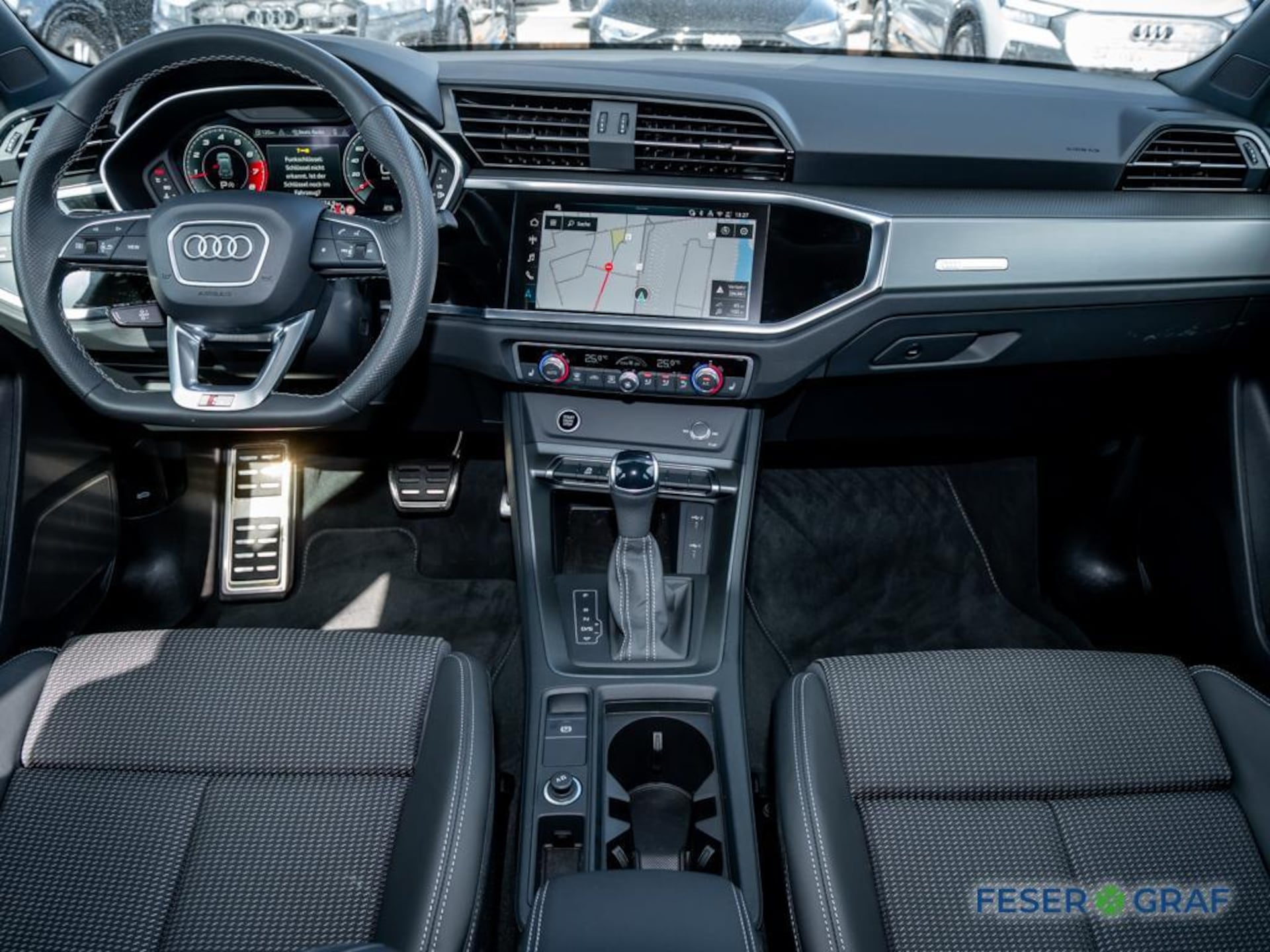 Audi Q3 SUV S line