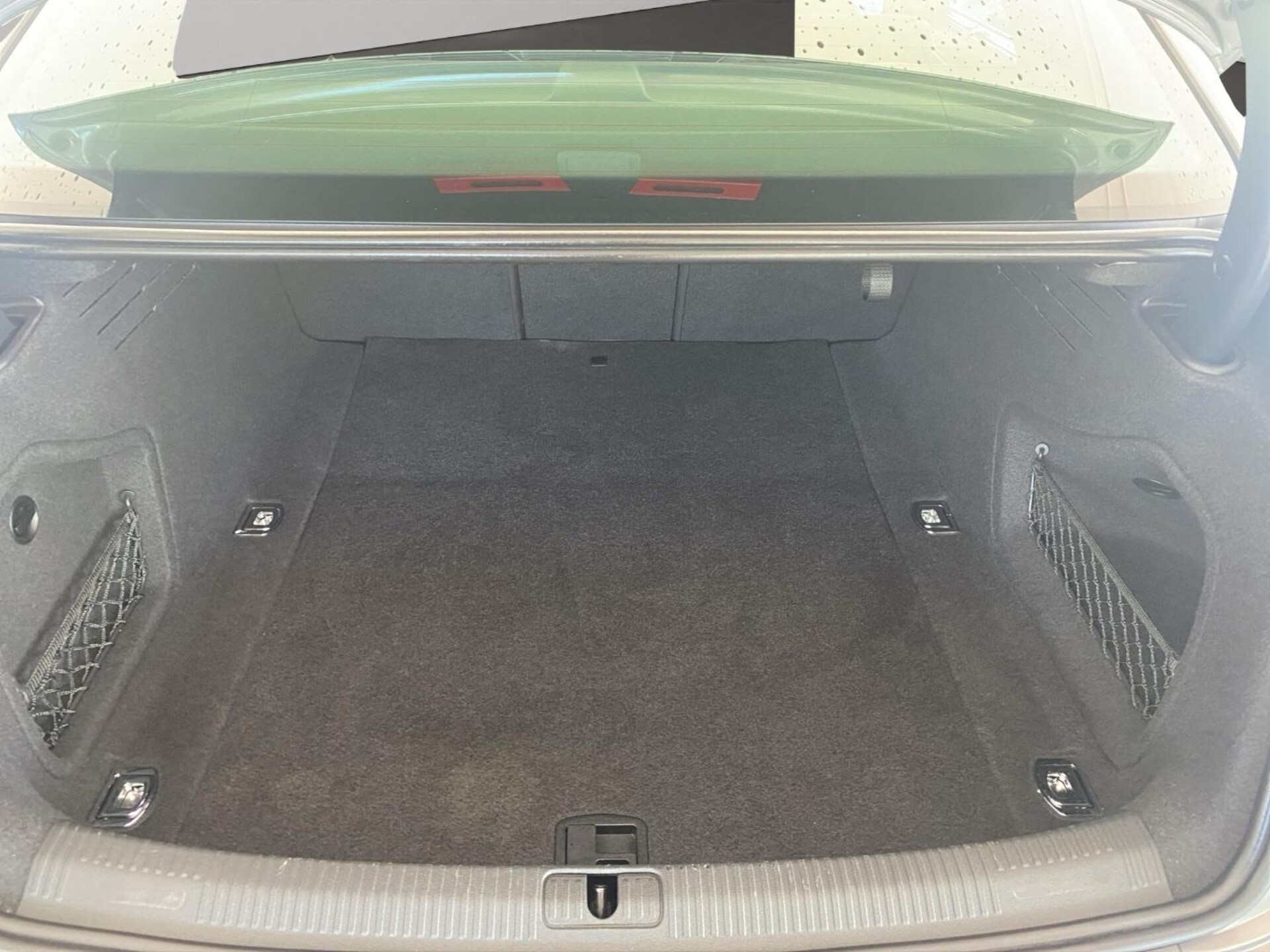 Audi A4 Limousine Advanced