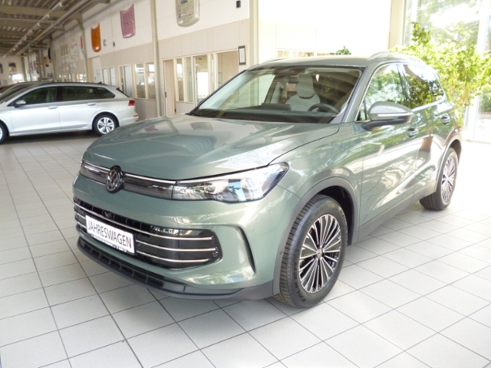 Volkswagen Tiguan – Bild 2