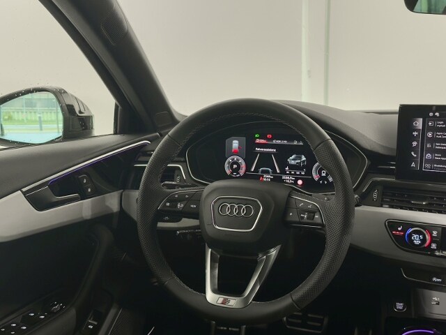 Image about Audi A4 Avant S line 35 TDI S tronic