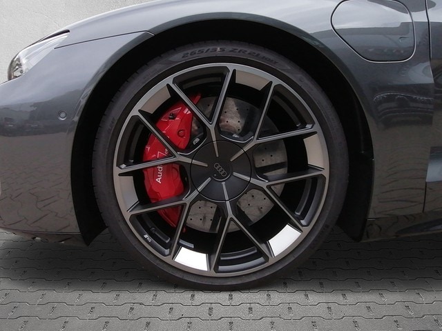 Image about Audi RS e-tron GT performance e-tron quattro