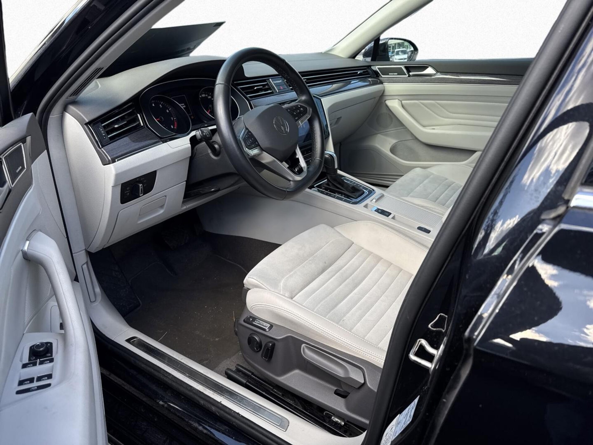 Volkswagen Passat Variant Elegance