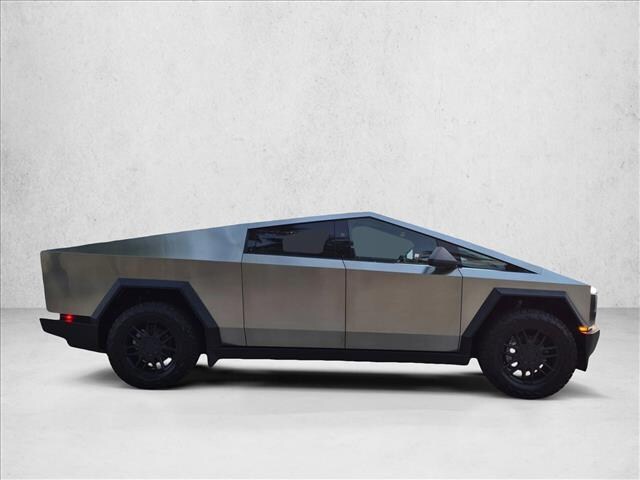 2025 Tesla Cybertruck