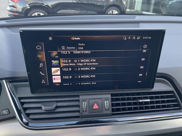 2025 Audi Q5 Premium - Photo 28