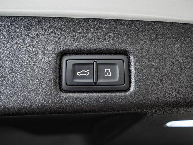 2025 Audi Q5 Premium Plus - Photo 22
