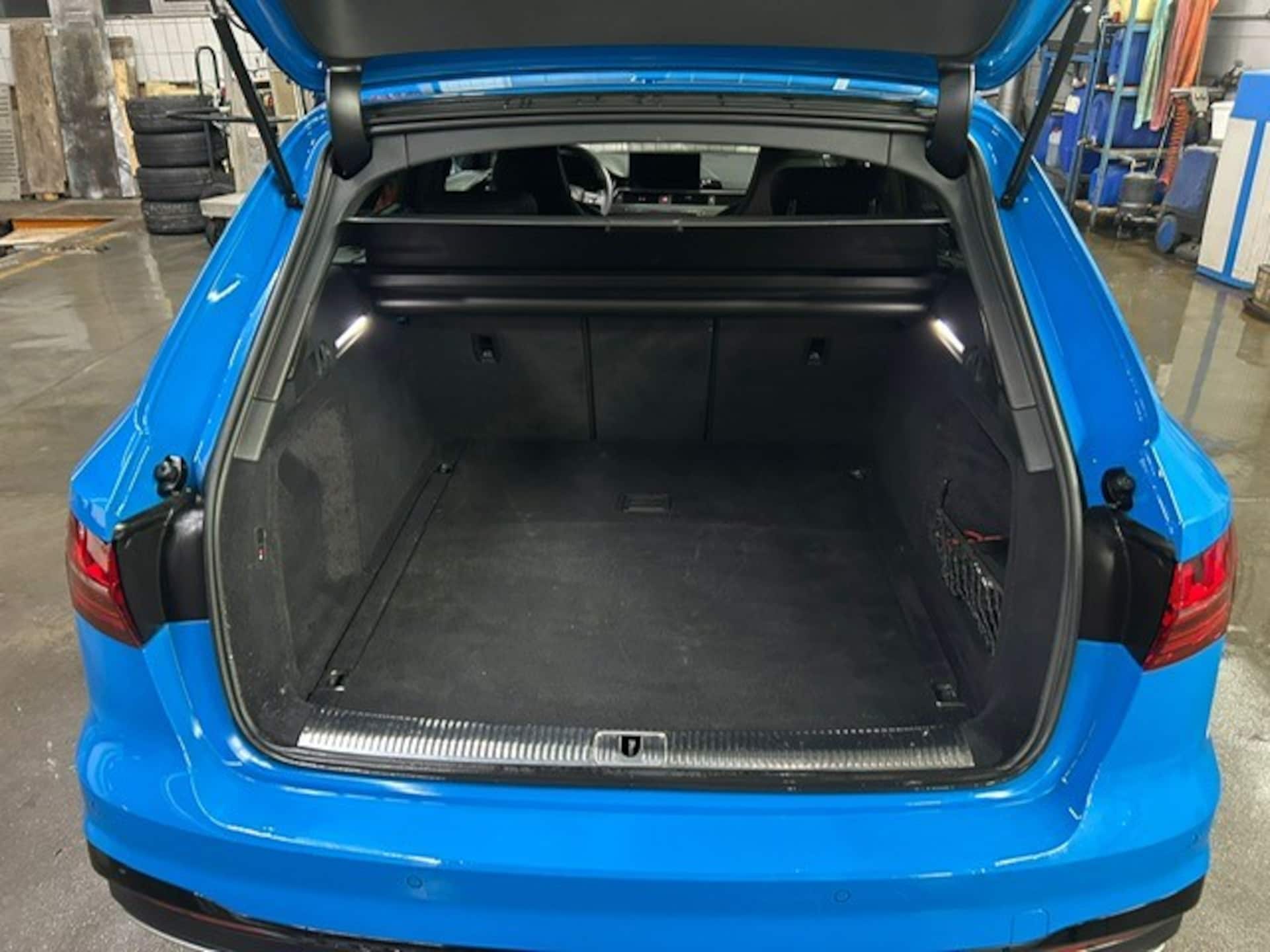 Audi A4 Avant S line